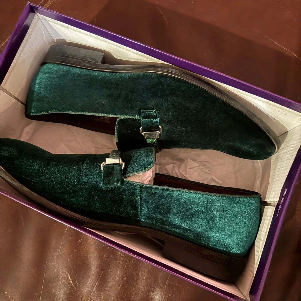 Men's Emerald Green Velvet Loafers with Gold Accent